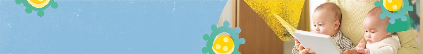 赤ちゃんが集中している様子の写真